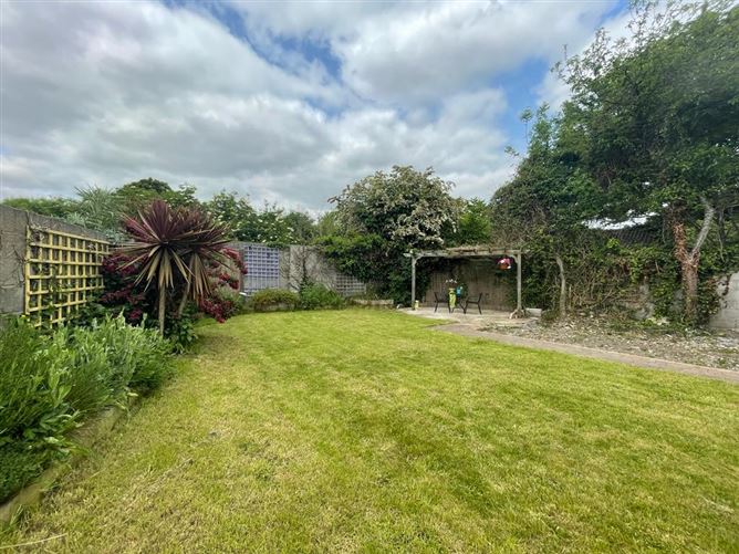 8 Brookwood Glen, Killester, Dublin 5