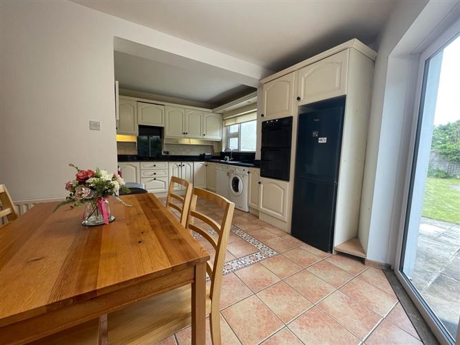 8 Brookwood Glen, Killester, Dublin 5