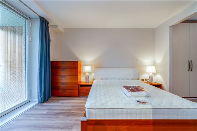 4 Shelbourne Court, Shelbourne Road, Ballsbridge, Dublin 4