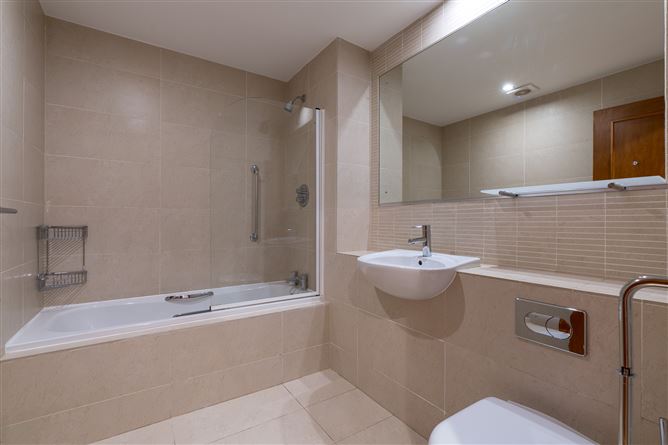 4 Shelbourne Court, Shelbourne Road, Ballsbridge, Dublin 4
