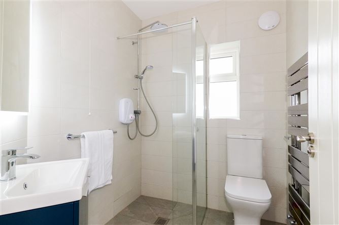 37 Manor Court, Knocknacarra, Galway City