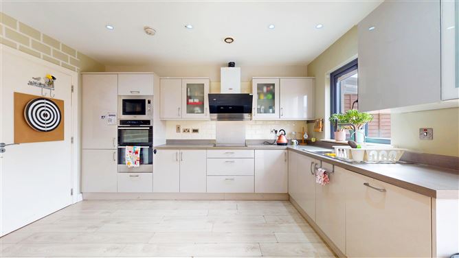 32 The Way, Hansfield Wood, Dublin 15, Dublin