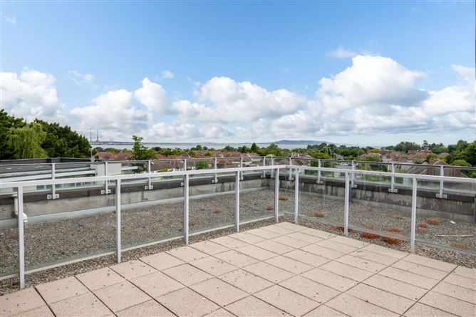 Photo 16 of 24 — 50 Booterstown Wood, Booterstown Avenue, Co. Dublin
