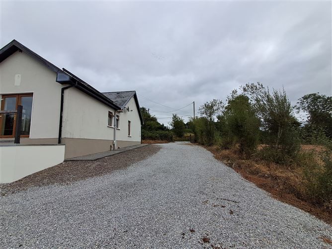 Photo 31 of 56 — Garryadeen, Grenagh, Cork
