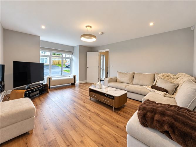 92 Crieve Mor Avenue, Letterkenny, Co. Donegal