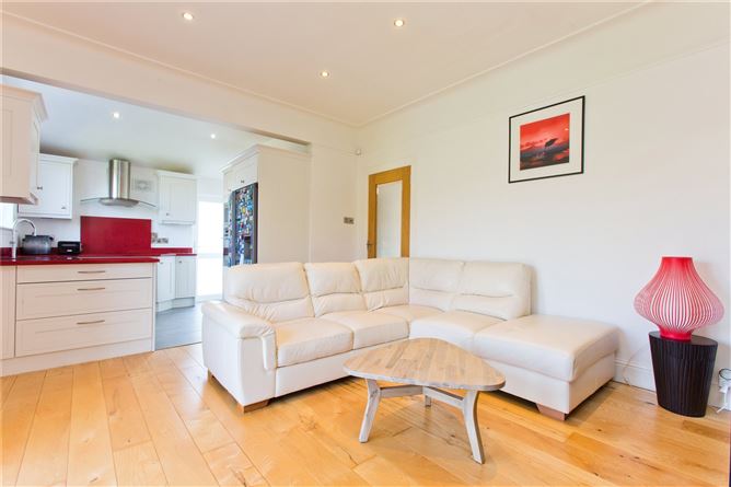 68 Highfield Park, Dundrum, Dublin 14