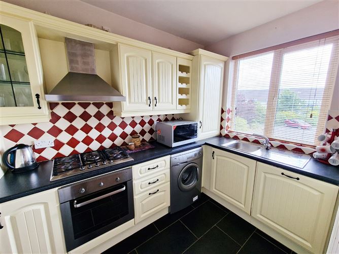 81 Ard Caoin, Gort Road, Ennis, Co. Clare