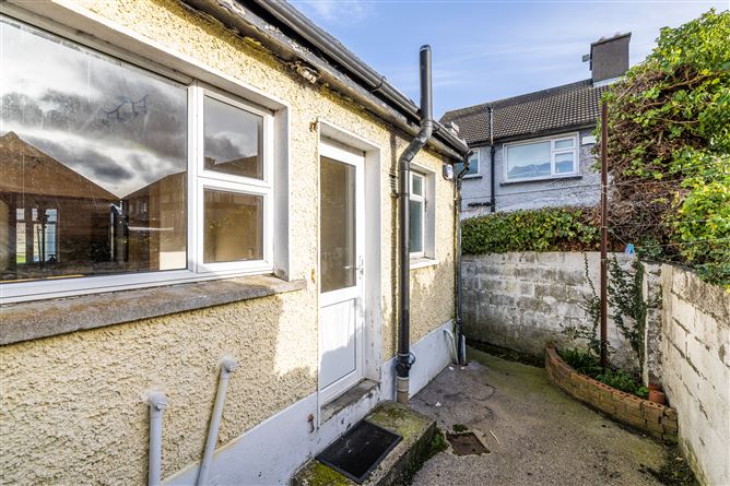 94 GLASANAON ROAD (plus Corner Garden), Finglas, Dublin 11