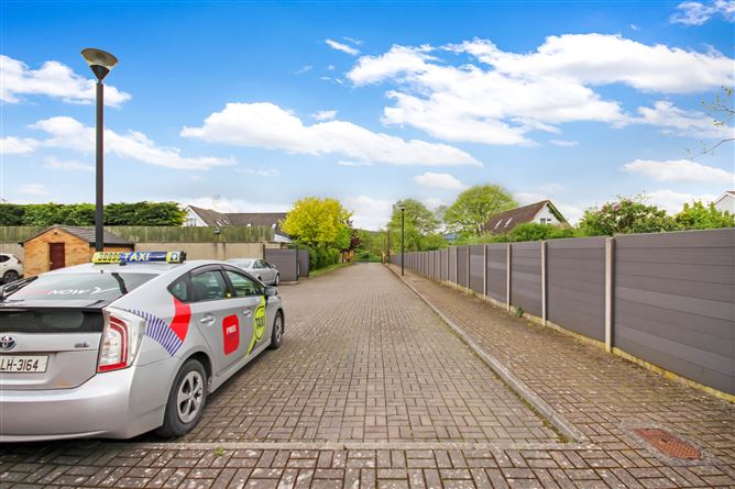 3 Ros Alainn Kilbride Road, Blessington, Wicklow