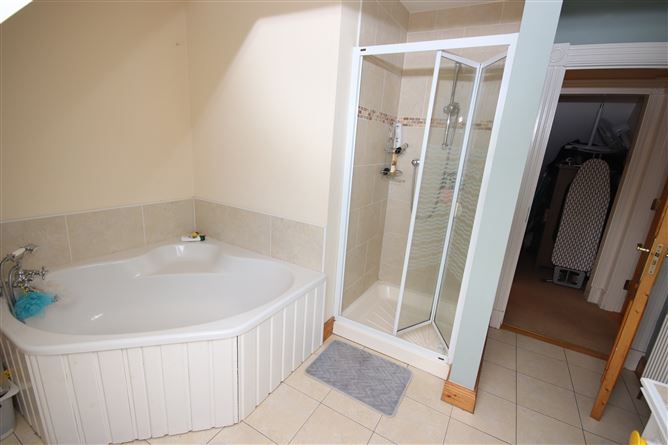 20 Oak Park, Narraghmore, Kilcullen, Kildare