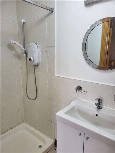 3 Shannon Cove, Dromod, Leitrim