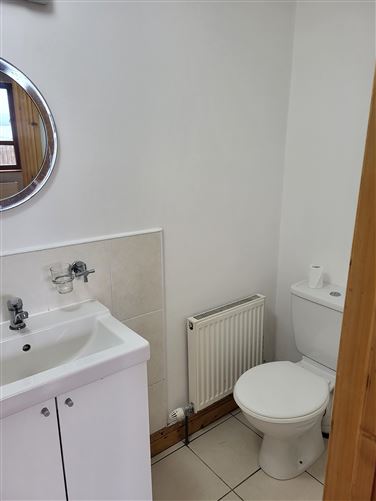 3 Shannon Cove, Dromod, Leitrim