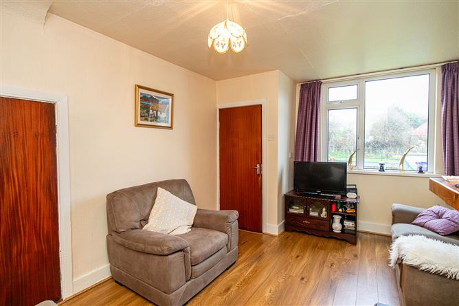 15 Brandondale, High Street, Graiguenamanagh, Kilkenny