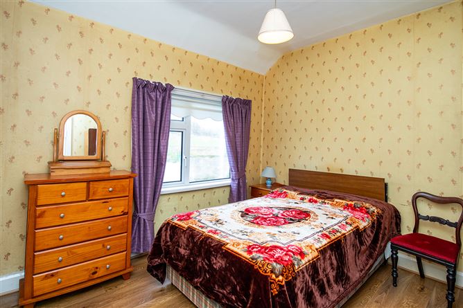 15 Brandondale, High Street, Graiguenamanagh, Kilkenny