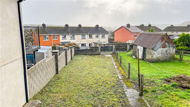 15 Brandondale, High Street, Graiguenamanagh, Kilkenny