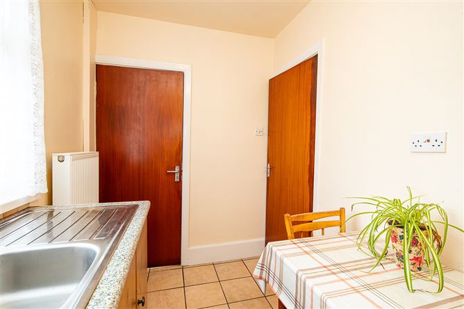 15 Brandondale, High Street, Graiguenamanagh, Kilkenny