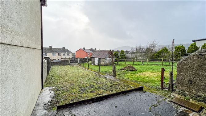15 Brandondale, High Street, Graiguenamanagh, Kilkenny