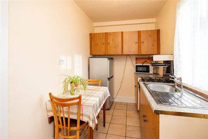 15 Brandondale, High Street, Graiguenamanagh, Kilkenny