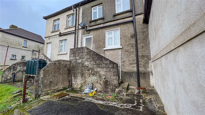 15 Brandondale, High Street, Graiguenamanagh, Kilkenny
