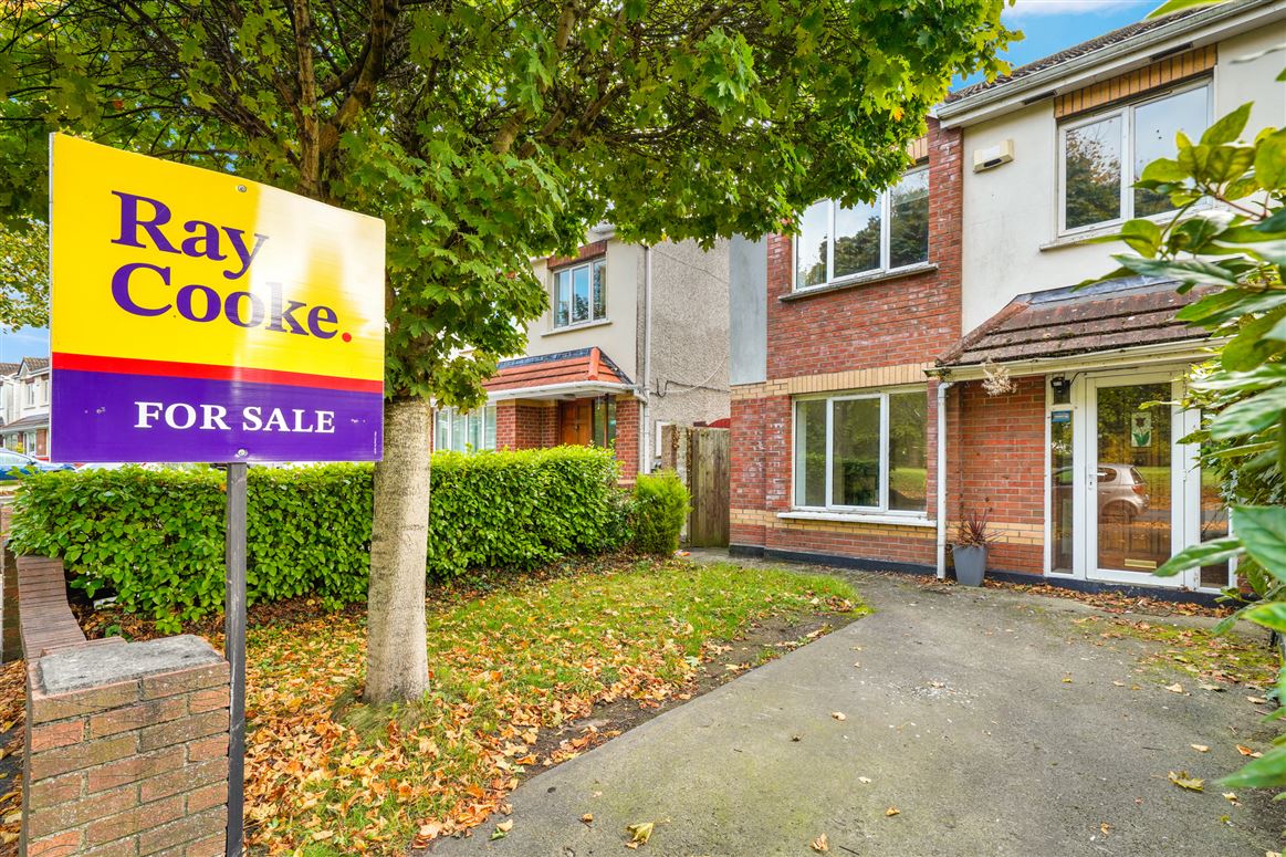 12 Earlsfort Road, Lucan, Co. Dublin