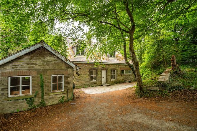 Mousehall, Carrowmullen, Fahan, Co. Donegal
