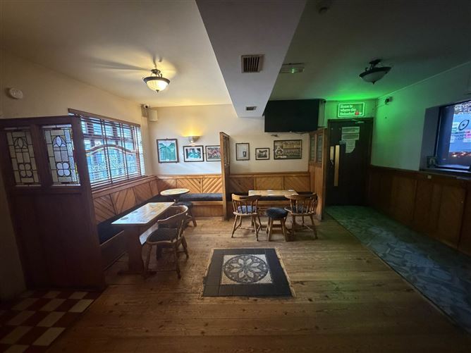 Rashers Licensed Premises, 28 Upper Gerald Griffin Street, Limerick, County Limerick