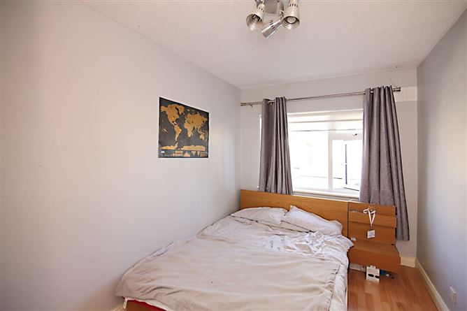 27 Castleknock Way, Castleknock, Dublin 15