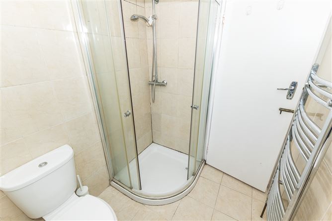 16 Shanliss Way , Santry, Dublin 9