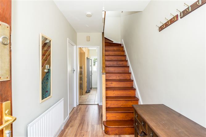 16 Shanliss Way , Santry, Dublin 9