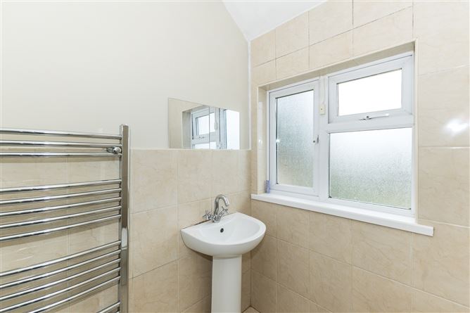 16 Shanliss Way , Santry, Dublin 9