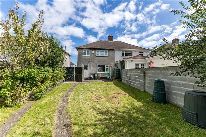 16 Shanliss Way , Santry, Dublin 9