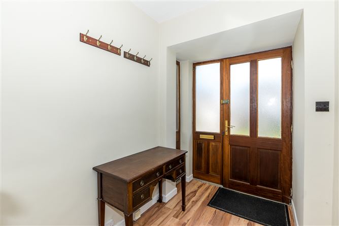 16 Shanliss Way , Santry, Dublin 9