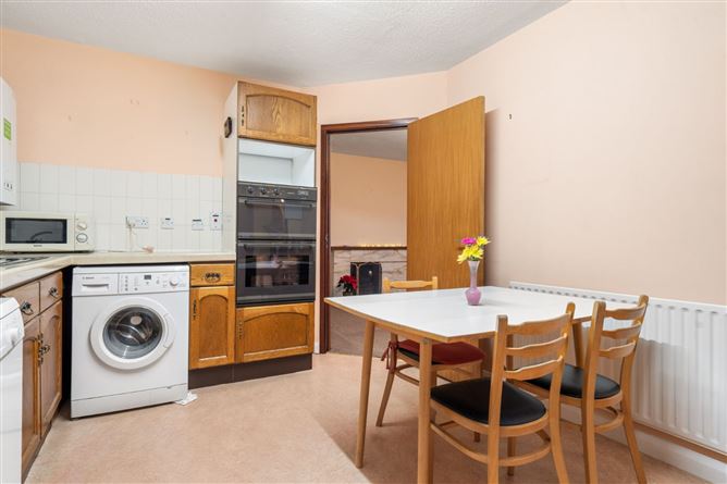 17 Alma Court, Alma Road, Monkstown, Co. Dublin