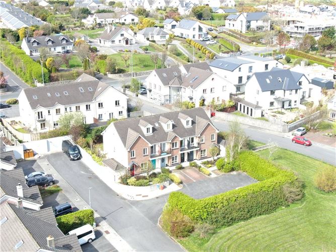 222 Cartur Mor, Clybuan Road, Knocknacarra, Galway