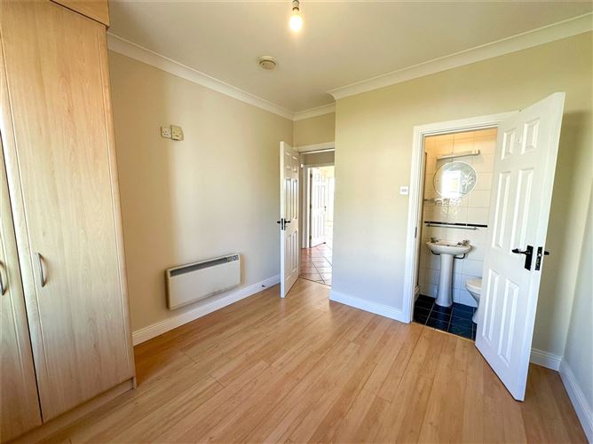 222 Cartur Mor, Clybuan Road, Knocknacarra, Galway