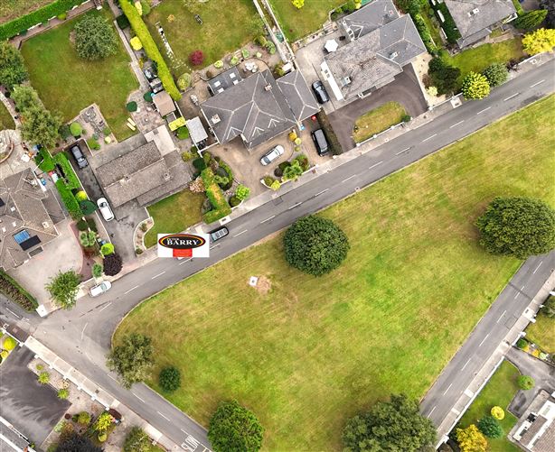 https://photos-a.propertyimages.ie/media/5/2/1/4955125/5113e809-1e62-4a99-af9c-bd49e7cab79d_l.jpg