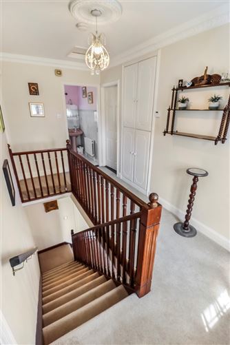 https://photos-a.propertyimages.ie/media/5/2/1/4955125/5113e809-1e62-4a99-af9c-bd49e7cab79d_l.jpg