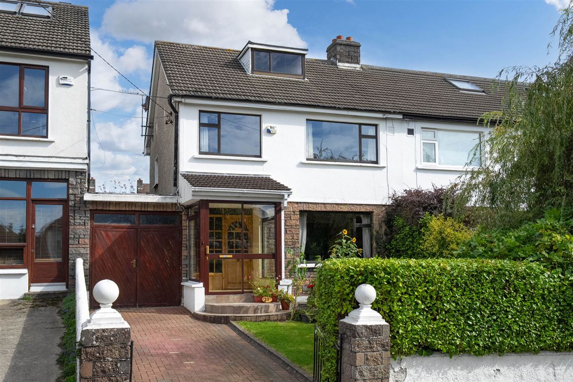 25 Woodlands Avenue, Glenageary, Cabinteely, Dublin 18
