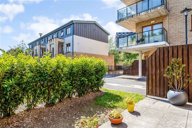 Photo 21 of 22 — 3 Bradogue Court, Annamoe Road, Cabra, Dublin 7
