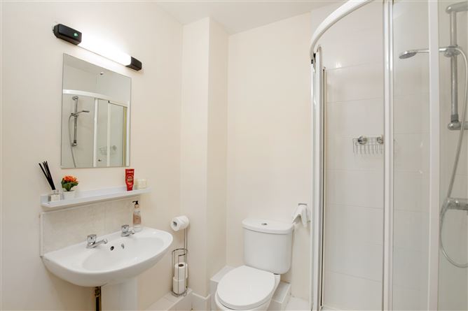 Photo 13 of 22 — 3 Bradogue Court, Annamoe Road, Cabra, Dublin 7