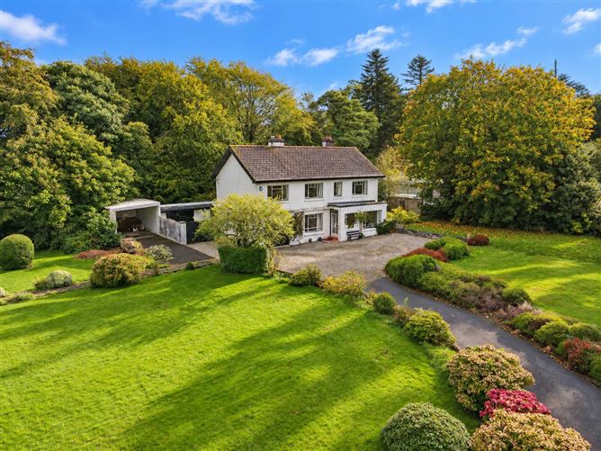 Woodcote, Roundhill, Old Chapel, Bandon, West Cork
