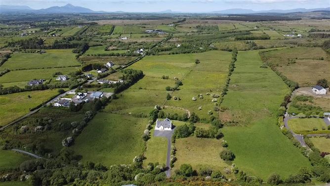 Tullycommons, Castlebar, Co. Mayo
