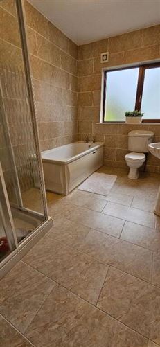 35 Ros Na H'Inse, Carrick-On-Shannon, Leitrim