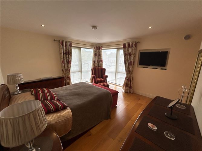 4A The Old Presbytery, Cathedral Place, Killarney, Co. Kerry