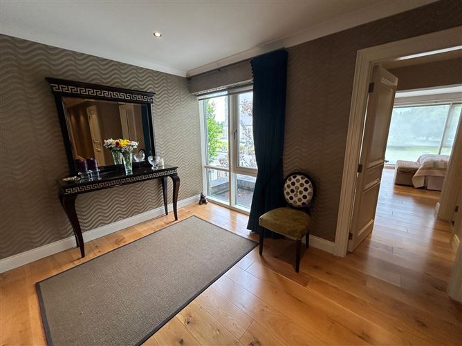 4A The Old Presbytery, Cathedral Place, Killarney, Co. Kerry