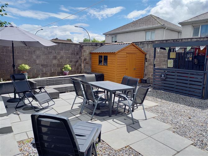 2  Elm Park, Old Blackrock Road, Cork., Blackrock, Cork