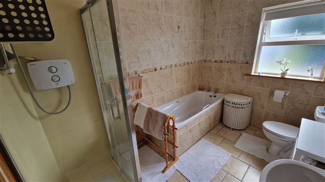 2 Kilnaglare, Milltown, Belturbet, Cavan
