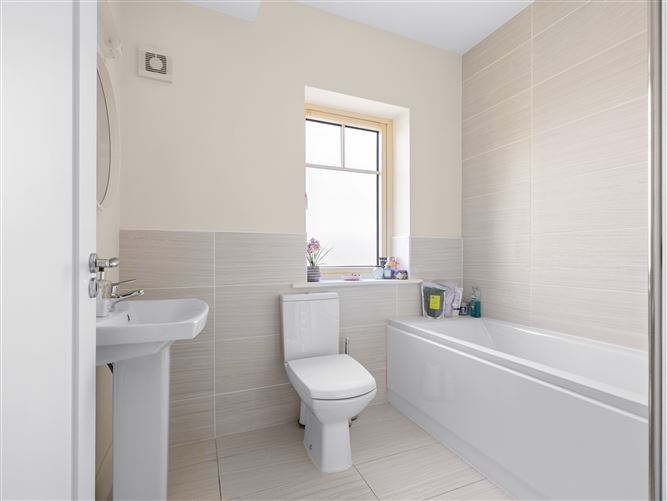 63 Finlay Park, Naas, Kildare