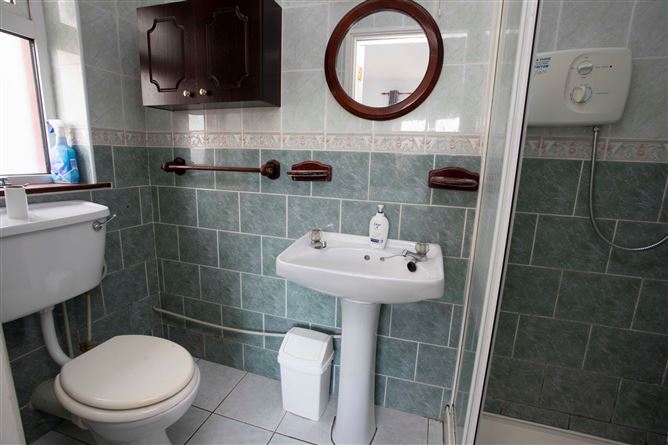 15 The Oaks, Oakview, Tralee