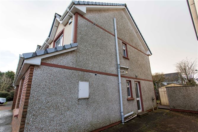 15 The Oaks, Oakview, Tralee